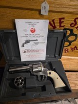 RUGER NEW MODEL BLACKHAWK IN 45LC AND 45ACP STAINLESS MODEL 05243 FLATTOP - 2 of 10