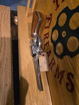 HERE IS A NICE SMITH 10-5 FACTORY NICKEL MADE IN 1975 38 SPECIAL WITH WAYNE CO 1615 ON FRAME - 6 of 9