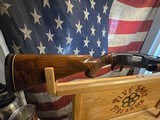 WINCHESTER MODEL 12 IN GREAT SHAPE AND WOOD IS GREAT VENTED RIB 28 INCH BARREL 2 3/4 SHELLS MOD BARREL - 2 of 13