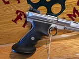 RUGER MARK II WITH VOLQUARTSEN CUSTOM KIT AND 5 RUGER MAGS - 4 of 10