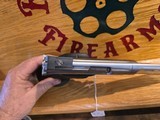 RUGER MARK II WITH VOLQUARTSEN CUSTOM KIT AND 5 RUGER MAGS - 8 of 10