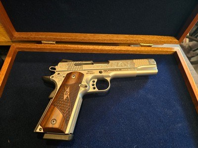 SMITH AND WESSON 1911 ENGRAVED SW1911 45ACP - Image 1 of 8