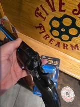RUGER NEW MODEL SUPER BLACKHAWK 44MAG - Image 8 of 10