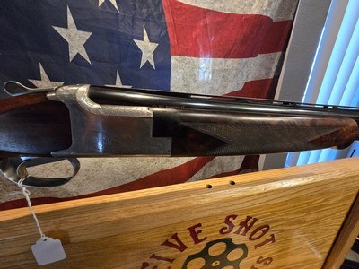 BROWNING B125 12GA HAND ENGRAVED WITH 4 CHOKE TUBES 2 EXT AND 2 FLUSH MOUNT - Image 7 of 15