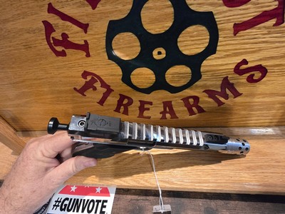VOLQUARTSEN SCORPION LLV 22LR WITH 5 MAGS - Image 4 of 10