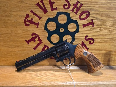DAN WESSON 22LR REVOLVER - Image 1 of 11