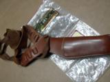 BIANCHI GUNLEATHE
X15 SHOULD HOLSTER
RIGHT HAND PLAIN TAN - 7 of 8