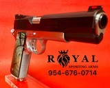 GORGEOUS !! LES BAER BOSS .45ACP GOVT 1911 MUST SEE!! MAMMOTH GRIP UPGRADE RARE COLOR - 4 of 11