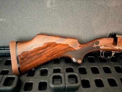 “His & Hers” Custom Weatherby Mark V Presentation Rifles – Safari Club International Gold Inlay & Exhibition Walnut – 7mm Back Country .280 Ackley Imp - Image 1 of 25