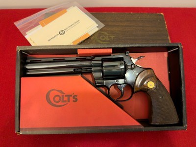 EARLY COLT PYTHON .357 MAGNUM REVOLVER (1962) – 6" BARREL – ROYAL BLUE – BOXED - Image 1 of 11