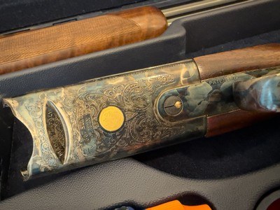 FACTORY ENGRAVED AND GOLD INLAIDBERETTA MODEL 687 SILVER PIGEON V WITH CASE AND TOOLS - Image 5 of 11