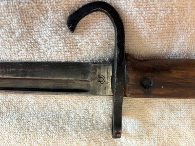 Pair of Arisaka Bayonets - Image 6 of 12