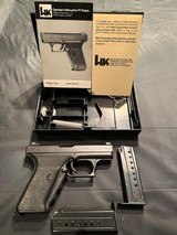 H & K P7M8 9mm Semi Auto Pistol - 2 of 4