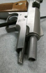 Smith & Wesson 639 9mm Stainless 4