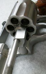 Smith & Wesson 66-2 4