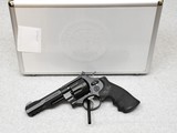 Smith & Wesson Model 327 .357 Mag. - 4 of 4