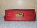SMITH & WESSON 