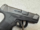 Mossberg MC1 sc - 2 of 8