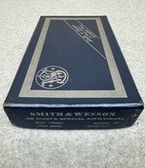 Smith & Wesson model 37 38 Special - 12 of 12