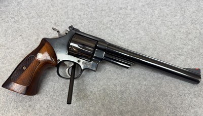 Smith & Wesson 29-3 44 Mag 8 3/8