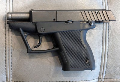 Grendel P-12 .380 ACP with one mag. - Image 4 of 7