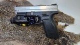 SPRINGFIELD XD, 3 MAGS AND CASE, LASER AND LIGHT- EXCELLENT - 2 of 4