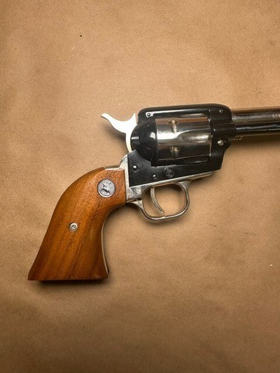 Colt Frontier Scout 22 LR - Lawman Series - Wyatt Earp - Image 4 of 11