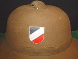 Original 2 Insignia WWII German Afrika Korps Pith Helmet - 6 of 11