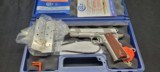 Colt commander 45 acp 4 1/4 barrel stainlesss - 1 of 6