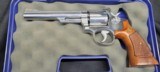 Smith wesson model 66-2 357 magnum