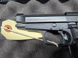 Beretta 85 f .380 cal - 4 of 6