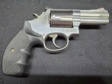 Smith Wesson model 696 44 spl - 3 of 10