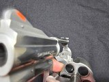 Smith Wesson model 696 44 spl - 7 of 10