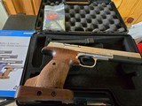 Walther Hammerli xesse sf expert 22lr - 1 of 7