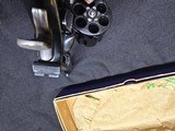Smith Wesson model 19-3 357 combat magnum - 9 of 11