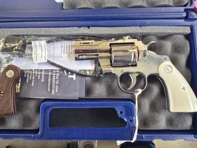 Colt Python 357 magnum