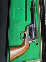 Iver johnson cattleman 44 magnum - 2 of 8