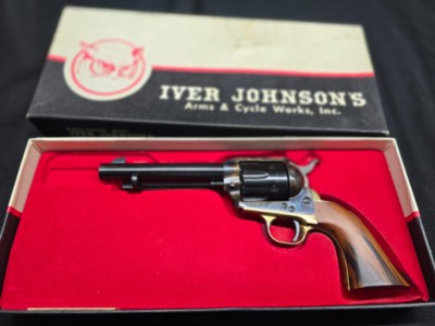 Iver johnson cattleman 45 colt