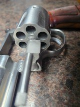 Smith Wesson model 66-1 357 combat magnum - 8 of 10