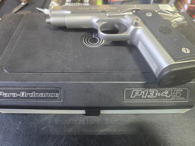 Para-ordnance p-13 45 acp - Image 4 of 10