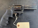 Smith wesson model 586 no dash 357mag - Image 1 of 9