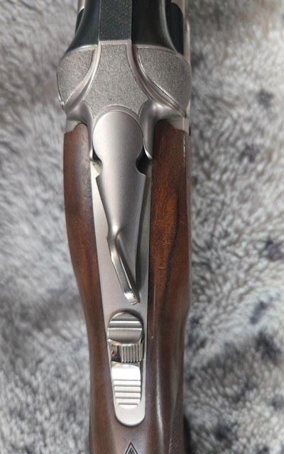 Beretta dt11,12gauge,left hand,32 inch, adjustable comb,sporting - Image 8 of 15