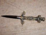 MEDIEVAL GERMAN CUSTOM DAGGER. DOUBLE-EDGED STAINLESS BLADE. GORGEOUS, SOLID-BRASS, HEAVY, QUALITY!! - 4 of 12