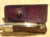 SMITH & WESSON CUSTOM COLLECTOR SERIES FOLDING KNIFE.
DESIGNED BY BLACKIE COLLINS IN THE EARLY 1970'S.
RARE!!! - 9 of 10