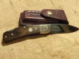 SMITH & WESSON CUSTOM COLLECTOR SERIES FOLDING KNIFE.
DESIGNED BY BLACKIE COLLINS IN THE EARLY 1970'S.
RARE!!! - 1 of 10