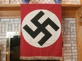 WWII WW2 NAZI GERMAN PARTY LEADER PODIUM BANNER
31" X 42" PLUS GOLD FRINGE
EXCELLENT CONDITION!!! 100%