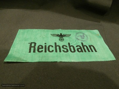 WWII WW2 NAZI REICHSBAHN ARMBAND
WWII NAZI ARMBAND
NAZI REICHSBAHN ARMBAND
EXTREMELY RARE!!
100% ORIGINAL!!