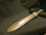 US MODEL 1918 MARK I TRENCH KNIFE
WWII PROTOTYPE
M1 GARAND BLADE w/ EXTENDED POMMEL SPIKE
OD GREEN
w/SCABBARD - 14 of 15