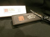 AL MAR AUTO-SERE 1ST PRODUCTION
BLACK & GOLD BLADE
AUTOMATIC SERE KNIFE
PRESENTATION CASE
BRAND NEW!! - 1 of 6