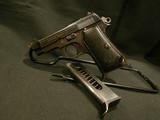 BERETTA MODEL 1934 SEMI AUTO PISTOL 380 ACP WWII DATED 1942 TWO MAGAZINES BERETTA M1934 .380 PISTOL WWII MILITARY PISTOL